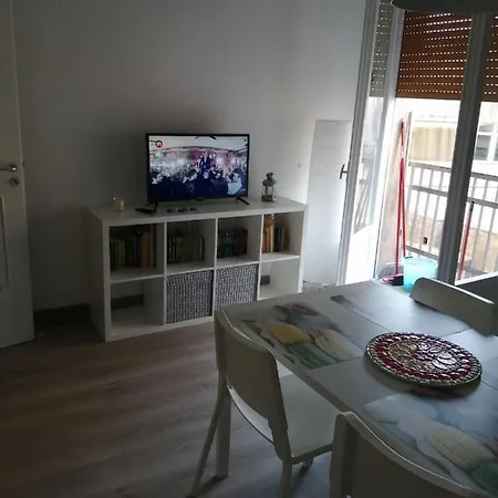 La Maison De Amelie Apartment